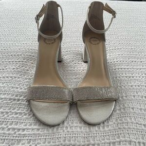 Chic Silver Ankle Strap Heels